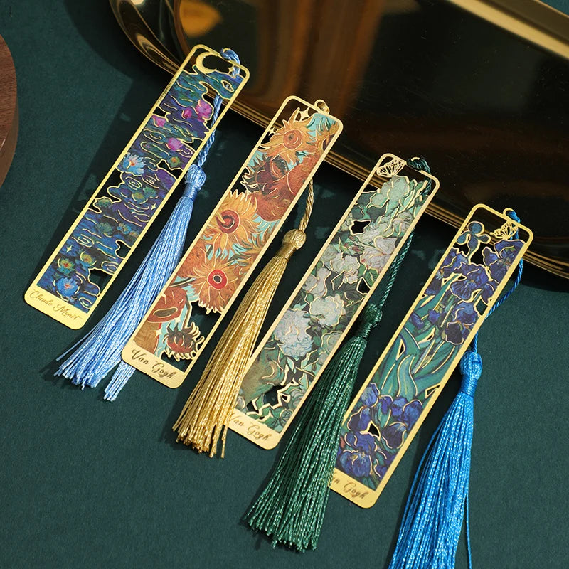 Vintage Art Metal Bookmark — Hollow Bronzing, Tassel Detail