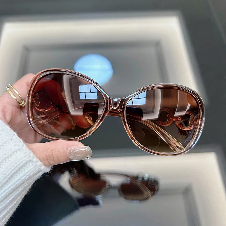 Square Vintage Sunglasses — Oversized Retro Frame, 3 Colors