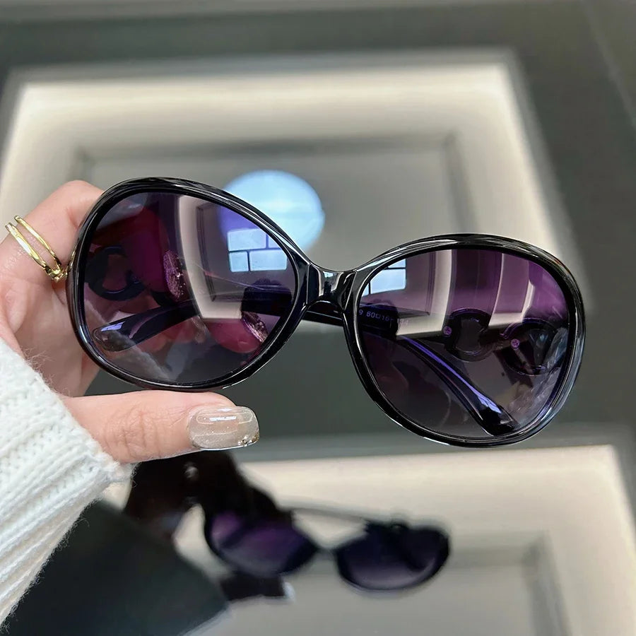 Square Vintage Sunglasses — Oversized Retro Frame, 3 Colors