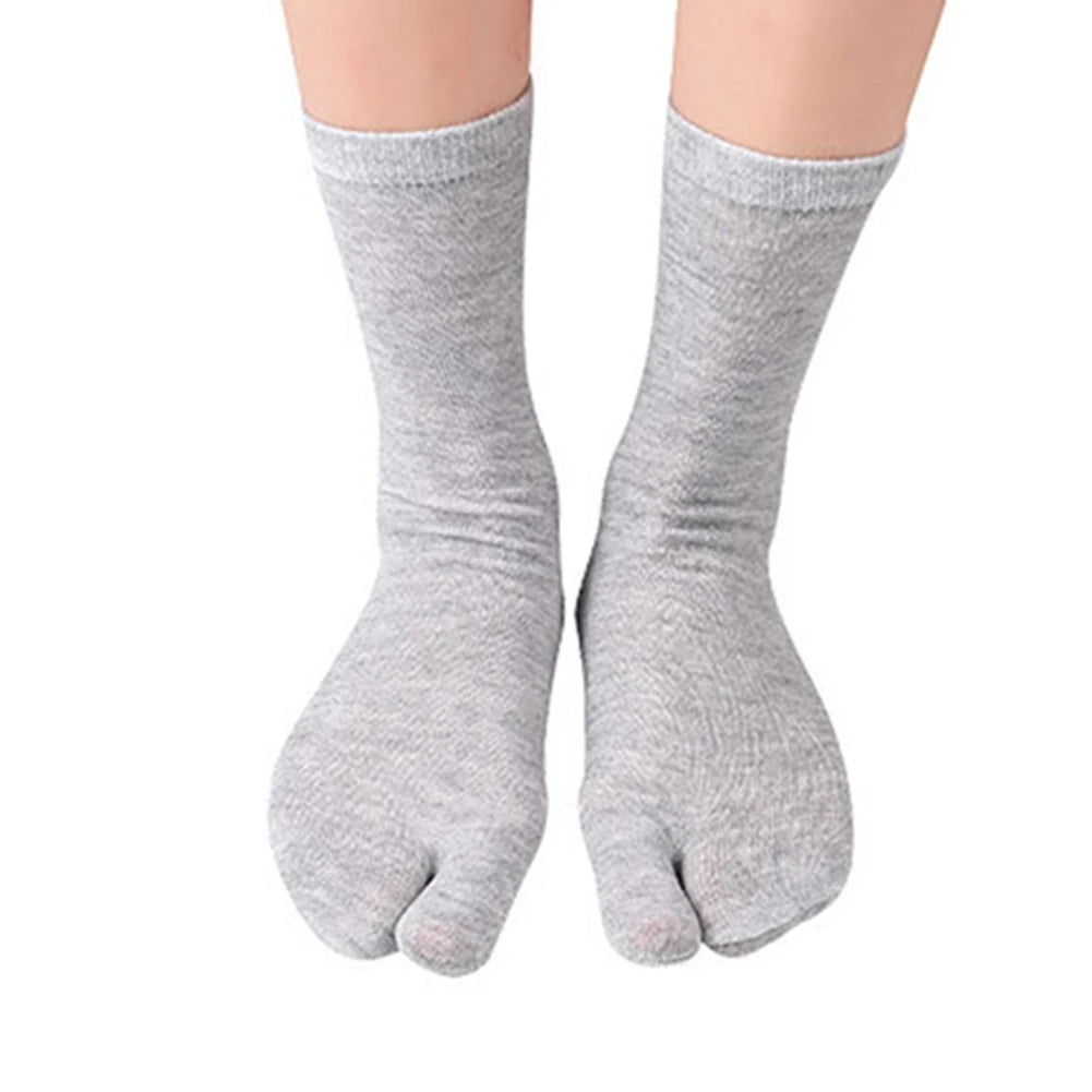 Japanese Split-Toe Socks — Two Finger Style (Unisex)